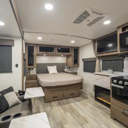 2025 Delta Ultra Light ML206 Interiors