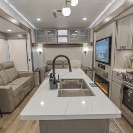 2025 Paradigm 380MP Interior