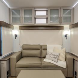 2025 Paradigm 380MP Interior