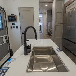 2025 Paradigm 385FL Interior