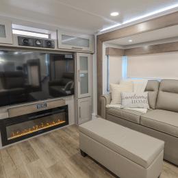 2025 Paradigm 385FL Interior